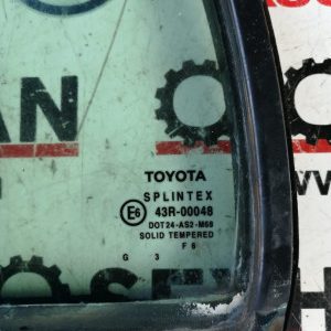 Toyota carina 1998 sol arka kapı kelebek cam