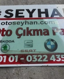 2005-2010 vw jetta sağ arka kapı camı (cam)