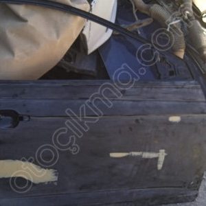 2018 Polo ön sağ kapı boş