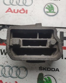 299091103