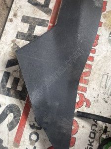 2G1863046