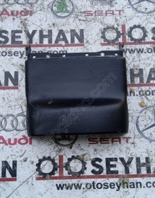 3C0858560D
