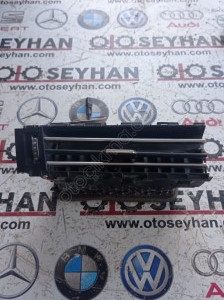 3G1819702