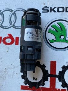 3M5T-19C734-AB