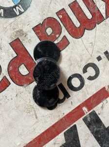 3V0863301