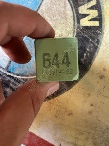 4H0951253