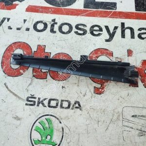 5C6868238