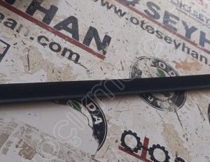 5F4837477
