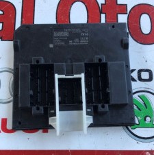 5Q0937084DC