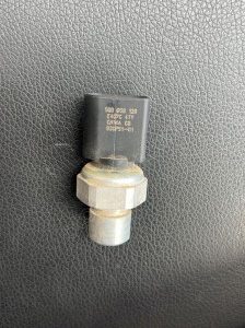 5Q0959126