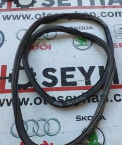 6R6867812