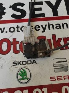 81310-2Y000