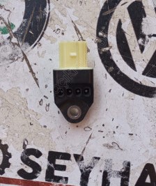 89831-0D090