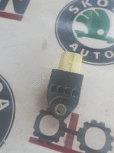 89831-0D090