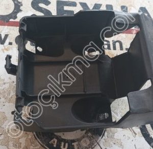 8K0907713