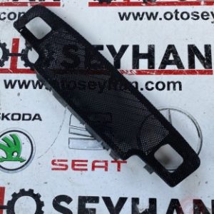 8P0857367