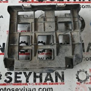8P0906131