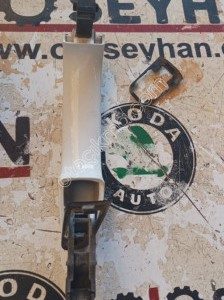 8T0837205A