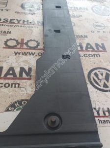 8T0863373