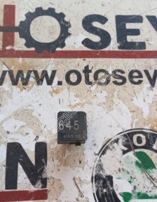 Audi A4 2014 645 no lu mini röle
