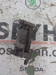 Audi A4 2014 arka sol fren kaliper çene