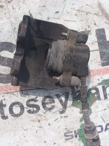 Audi A4 2014 ön sol fren merkezi