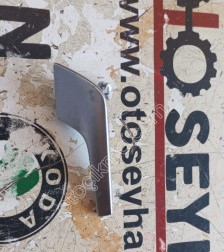 Audi A4 2014 sağ ön kapı iç açma kolu