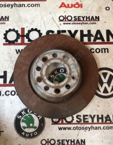 Passat b7 arka fren diski