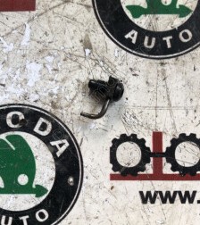 Passat b8 dcx krank mili yağlama memesi