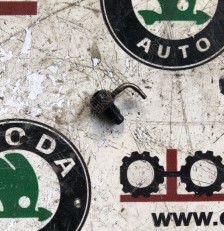 Passat b8 dcx krank mili yağlama memesi