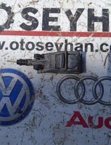 Polo 2012 ön cam suyu fıskiye memesi