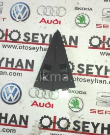 Seat Leon 2011 arka cam düğmeleri