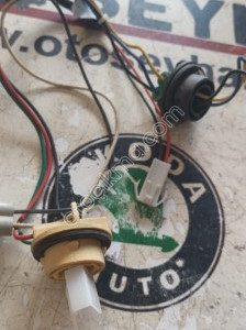 Toyota auris 2006-2012 stop soketi ve kablosu
