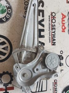 Toyota auris 2008 Luna Arka sağ cam krikosu