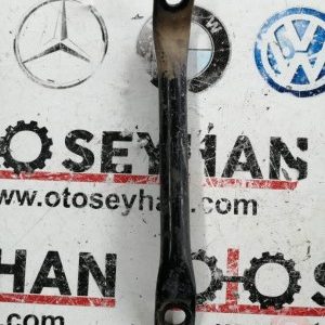 Toyota carina 1998 motor bağlantı demiri (1)