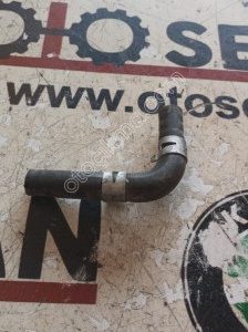 Toyota corolla d4-d motor üstü su borusu