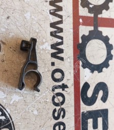 Toyota corolla d4-d radyatör su hortumu tutucu braketi