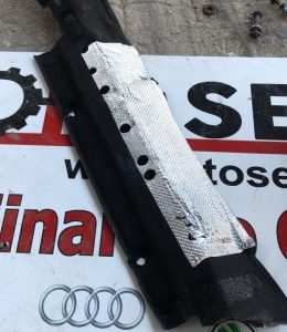 audi a3 2019 ön cam eleği altı ısı kalkanı keçesi