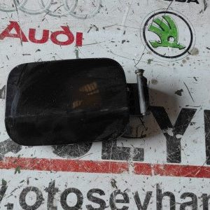 bmw 5 kasa e60 depo kapağı