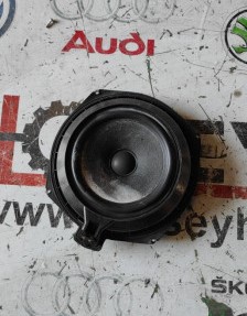 bmw 5 kasa e60 koltuk altı hoparlör