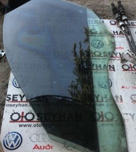 bmw 5 serisi e60 sol ön kapı cam