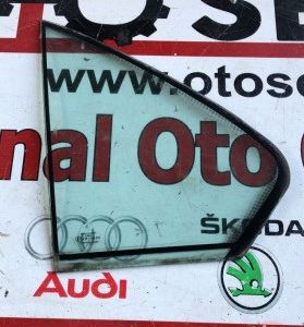 bmw 5.20 E34 sol arka kapı kelebek cam