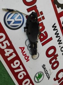 bmw x1 e84 ön sağ kapı kolu iç mekanizması