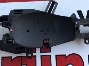 bmw x1 e84 sağ arka kapı açma kolu iç braketi