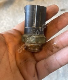 bora golf 4 radyatör hararet müşürü