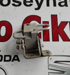 seat leon 00-05 arka sağ kapı alt menteşe kendinden gergili