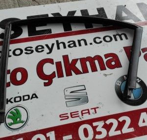 seat leon 00-05 arka sağ kapı cam çerçeve lastiği