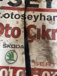 skoda octavia 2018 sol silecek kolu