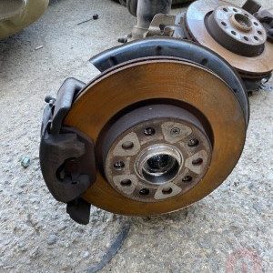 volkswagen golf 5 sol ön taşıyıcı