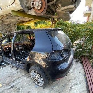 volkswagen golf 6 sol arka çamurluk